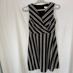 ELLE Black White Striped Knee Length A Line Dress Size 4 Small S Womens